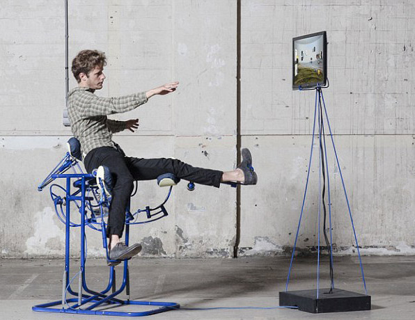 神奇動(dòng)態(tài)椅把身體變成鼠標(biāo)