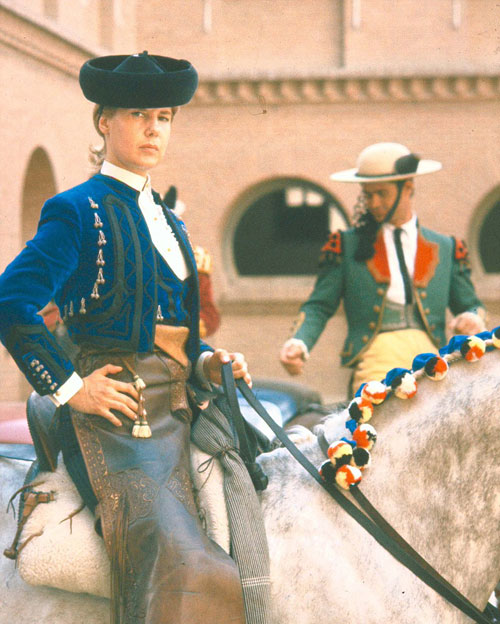 西班牙最奇葩女公爵去世 生前是八卦雜志?？? style=