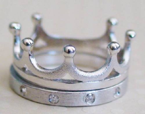 你的男朋友給你買(mǎi)過(guò)“消氣戒指”嗎？