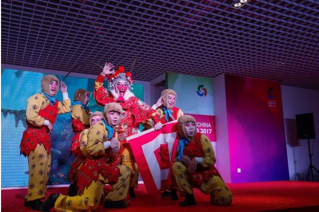 一睹為快 丨 美猴王“大鬧”世博會 納扎爾巴耶夫或?qū)⒂H自觀看？