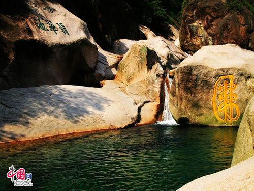 Amazing scenery of Huangshan Mountain