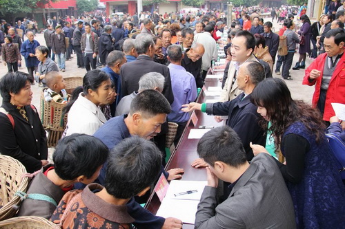 Township Governments and Disorderly Grassroots Governance