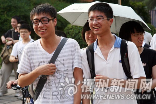 高考“愛心直通車”圓滿落幕　愛心司機(jī)收獲快樂