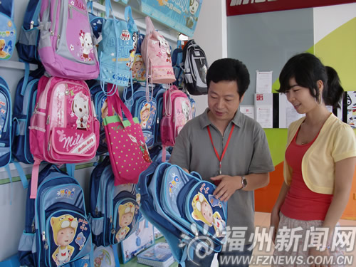 福州產(chǎn)出全國首部紅色動漫連續(xù)劇　衍生品受喜愛