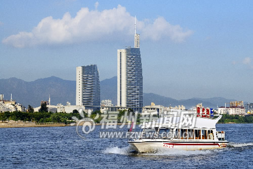 政協(xié)委員看福州:整合旅游資源 建設(shè)山水榕城(圖)