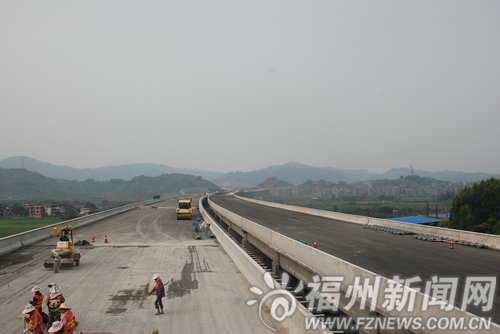 福銀高速榕南連接線國慶通車　主體工程基本完工
