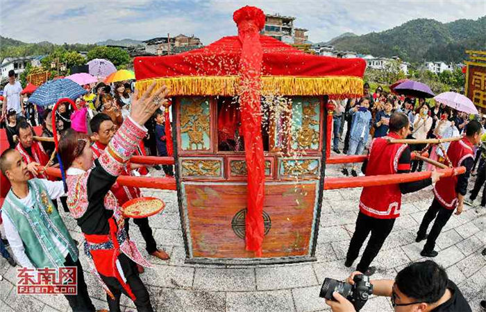 Luoyuan marks Sanyuesan Festival