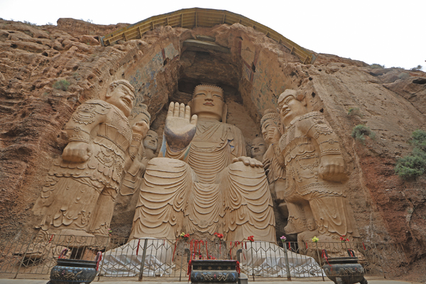 The Tiantishan Grottoes in central Gansu province's Wuwei county were dug about 1,600 years ago. Tianti means 'ladder to the sky' and shan means mountain. Secrets of Hexi Corridor