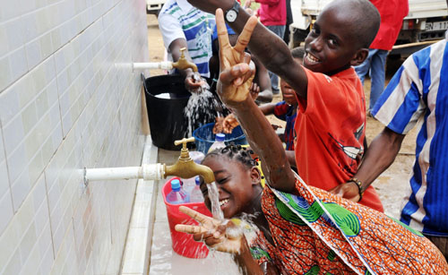 CGGC builds wells for Equatorial Guinean community