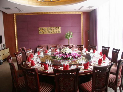 New Finind New Feeling Hotel