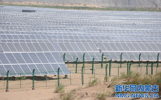 Photovoltaic power generation pushes desert improvement