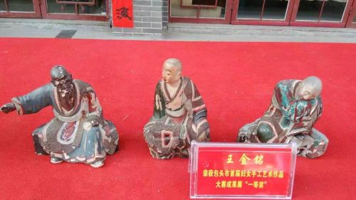 Traditional handcrafts welcomed at Temple Fair