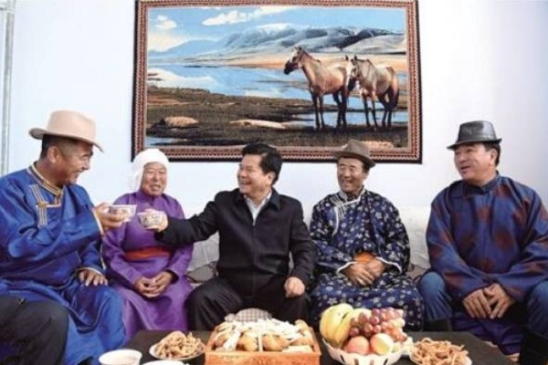 Li Jiheng advances cultural tourism in Inner Mongolia