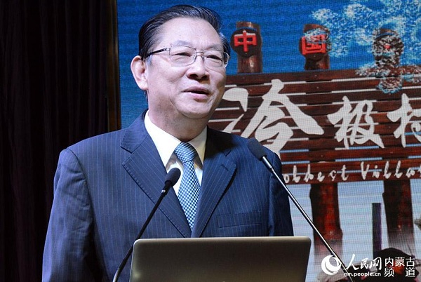 Explore a frozen world in Hulunbuir grassland