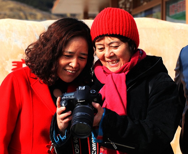 Photographers capture rural family life