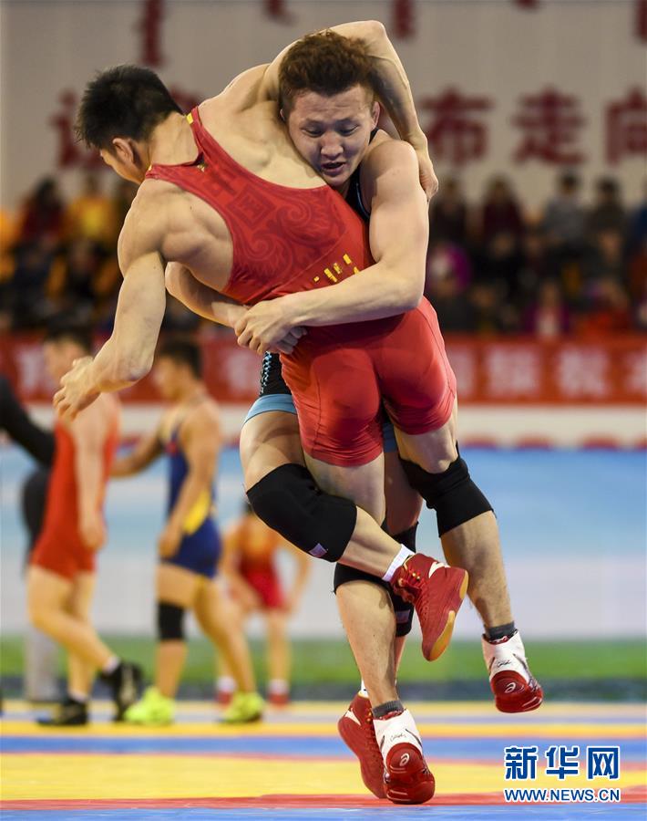 National men's freestyle wrestling qualifier held in Ulanqab