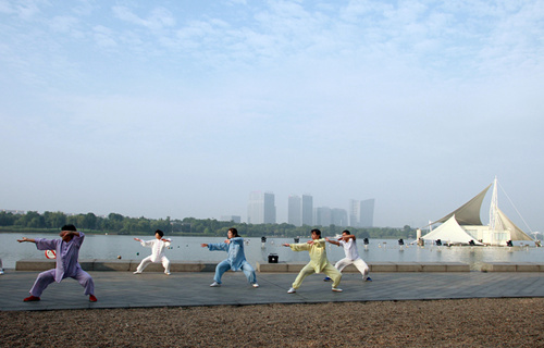 People's prosperity: Basic facts