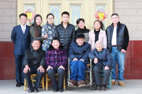 Local woman awarded for heroic dedication to her family