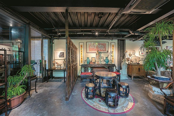 Nature and tranquillity in a garden in the district of Jiading