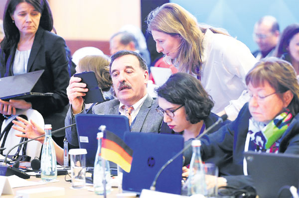 Nations meet to discuss Antarctic