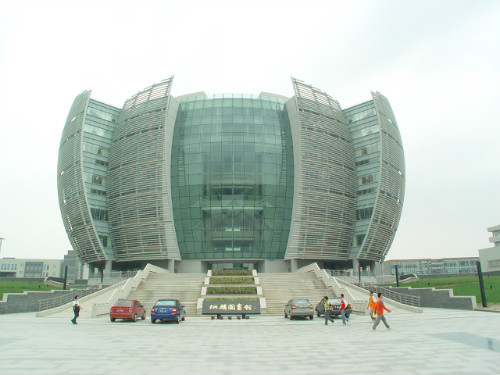 發(fā)達(dá)的基礎(chǔ)教育