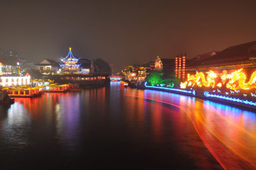 Beautiful Jiangsu, joyful tour attracts tourists