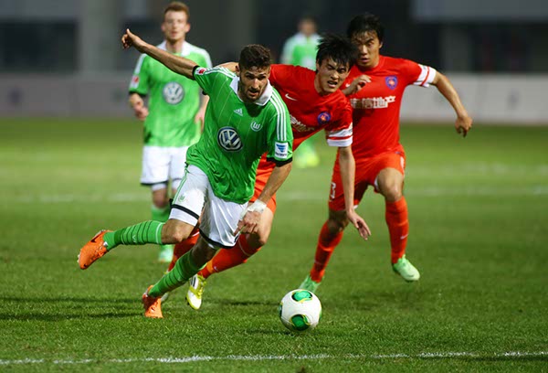 Volkswagen hosts intl match in Sanya