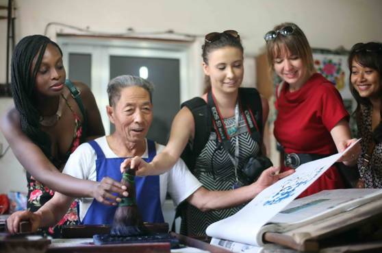 “境外媒體聚焦美麗中國”系列品牌活動(dòng)之“風(fēng)箏之都魅力濰坊”行取得圓滿成功