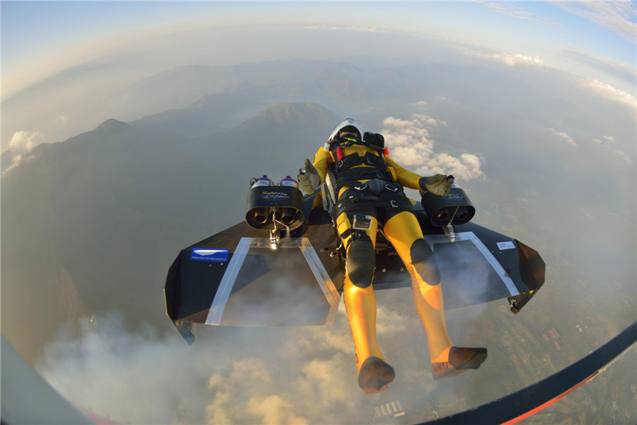 Fly with the Jetman