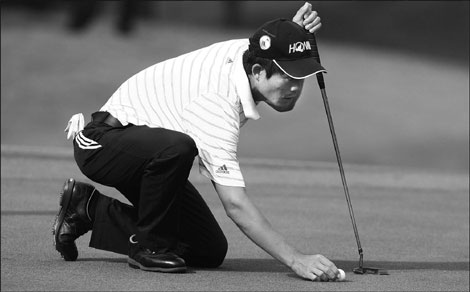 It is still a Zhang-Liang pairing, but China's representatives at this year's Omega Mission Hills World Cup will be a new partnership of Liang Wenchong and 24-year-old Zhang Xinjun, who will fly the flag for the host nation from Nov 24-27. New Zhang-Liang partnership for Cup