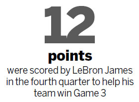 James, Bosh lead Heat past Bulls