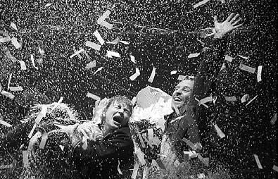 Swimming through the sky, dancing down to earth