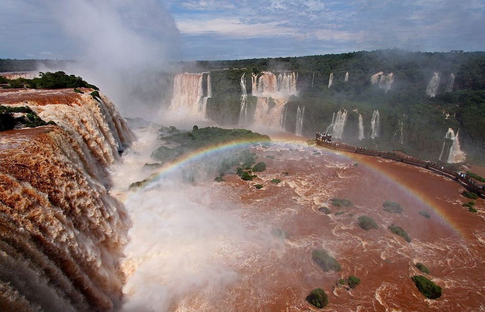 實(shí)拍4千米世界最寬瀑布伊瓜蘇壯美奇觀（組圖）