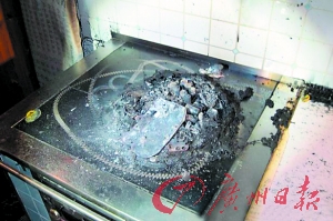 全球首例機(jī)器人“自殺”