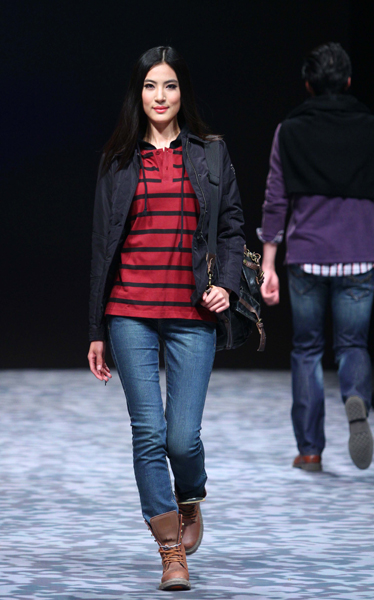 百億際華傾力打造3543國內(nèi)首家軍旅戶外休閑品牌