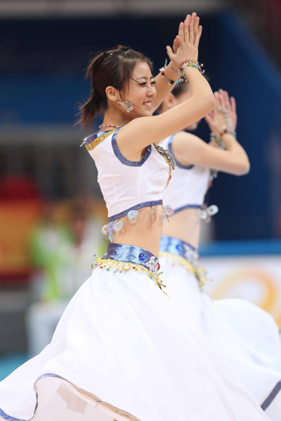 籃球?qū)氊愇鑴觼嗊\