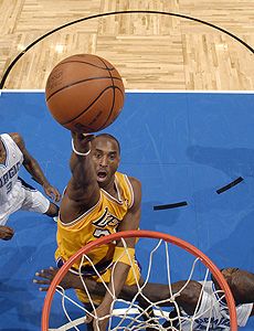 科比低迷17分難救湖人 魔獸兇猛魔術(shù)過關(guān)