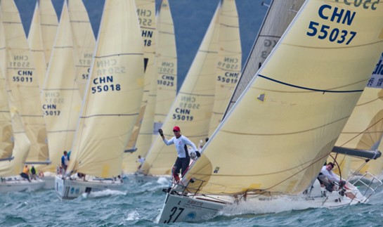 第七屆中國杯帆船賽落幕 百支船隊(duì)完成比賽(圖)
