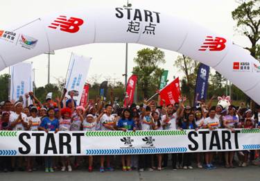 最NB慢跑 跑出點(diǎn)顏色瞧瞧