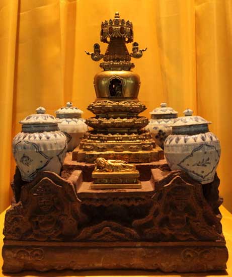 Two believers bound by faith and history