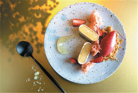 For gastrolounge fans, Mojo offers a new place to explore