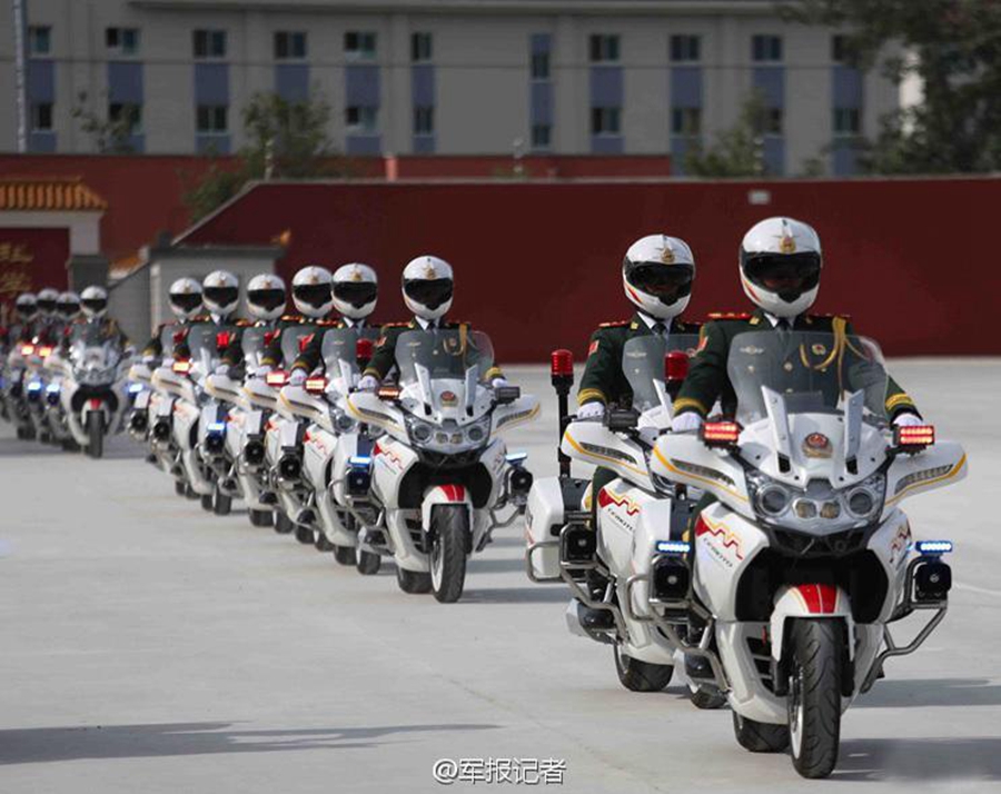 Chinese armed police motorcycle guard formation to make its debut