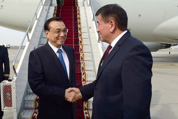 Chinese premier arrives in Kyrgyzstan for official visit, SCO meeting