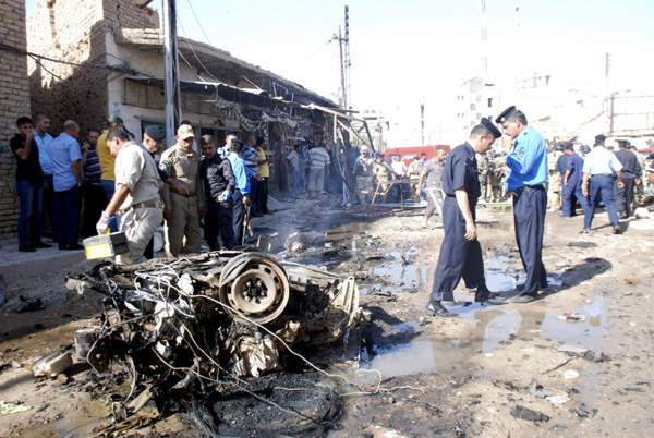 Bomb attacks kill at least 60 in Iraq Bomb attacks kill at least 60 in Iraq