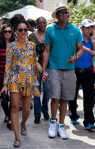 US singer Beyonce and her husband, rapper Jay-Z, tour Old Havana, Cuba, on Thursday. R&B's power couple was in Havana on their fifth wedding anniversary. Ramon Espinosa / Associated Press Beyonce, Jay-Z cause waves with visit to Cuba