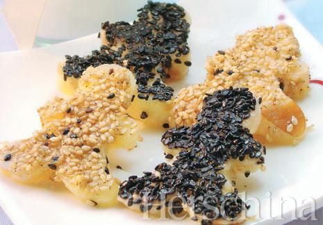 美食DIY：4步巧做芝麻香煎蘋果